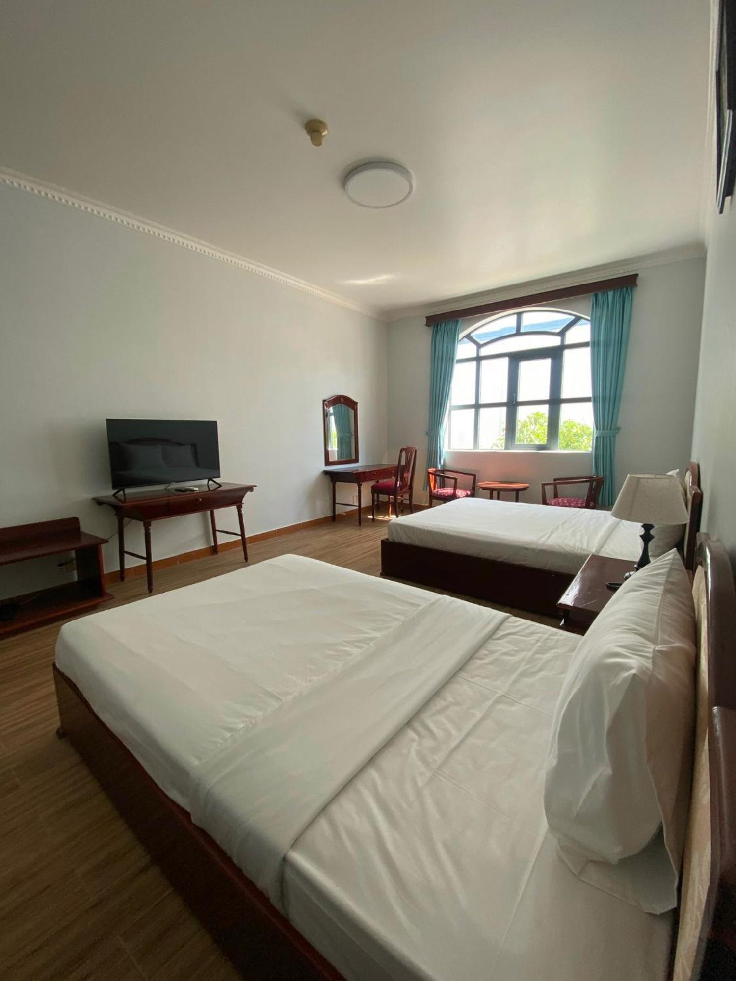 Ngoc Thu Hotel Soc Trang Exterior foto